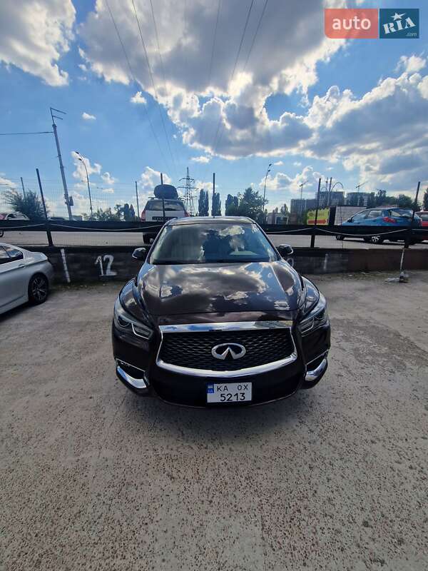 Infiniti Qx60 (2020)