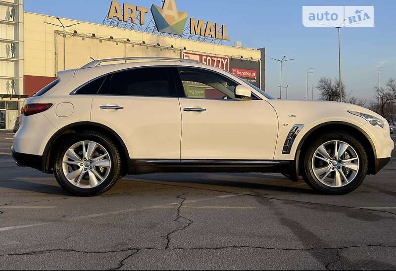 Infiniti Qx70 (2015)