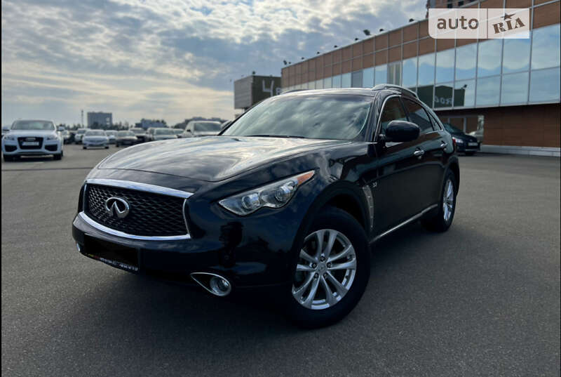 Infiniti Qx70 (2016)