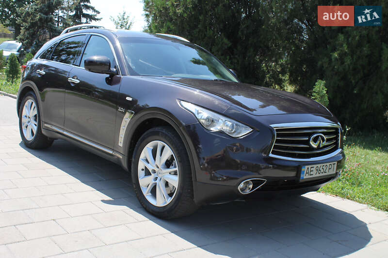 Infiniti Qx70 (2013)