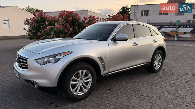 Infiniti Qx70 (2015)