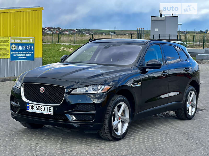 Jaguar F-pace (2017)