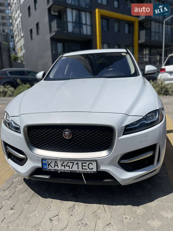 Jaguar F-pace (2017)