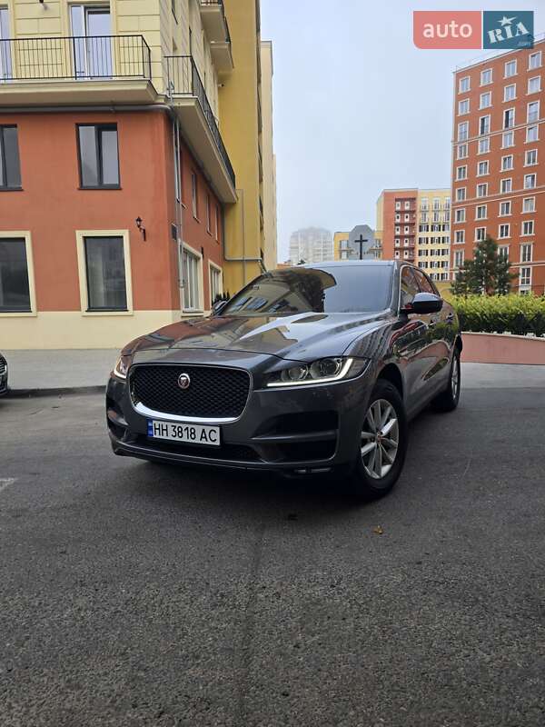 Jaguar F-pace (2016)