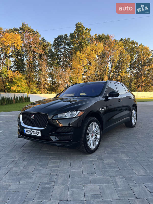 Jaguar F-pace (2016)