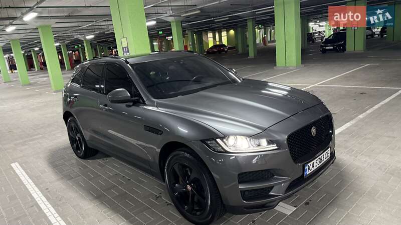 Jaguar F-pace (2017)