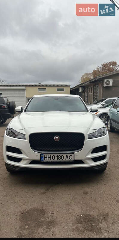 Jaguar F-pace (2017)