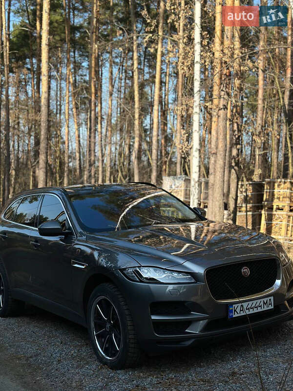 Jaguar F-pace (2017)