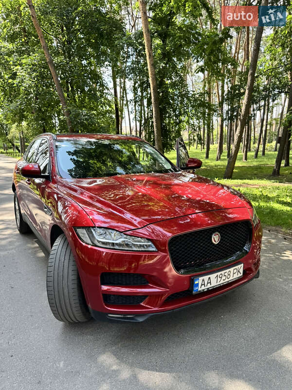 Jaguar F-pace (2016)