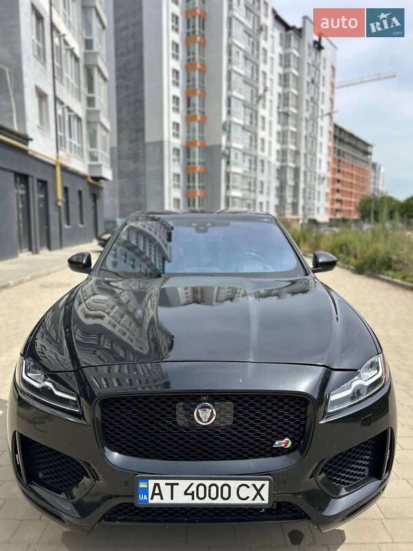 Jaguar F-pace (2016)