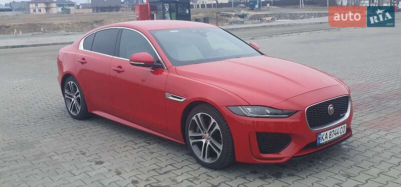 Jaguar Xe (2019)