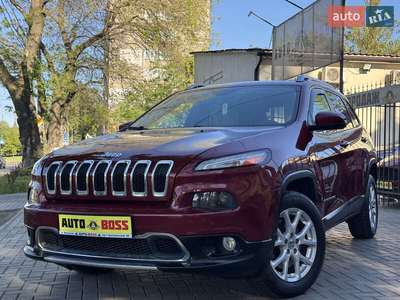 Jeep Cherokee (2015)
