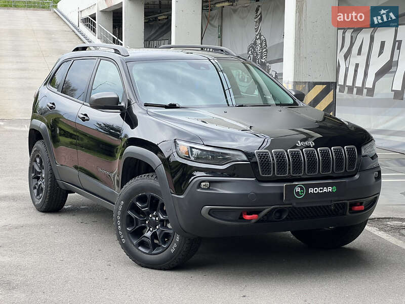Jeep Cherokee (2021)