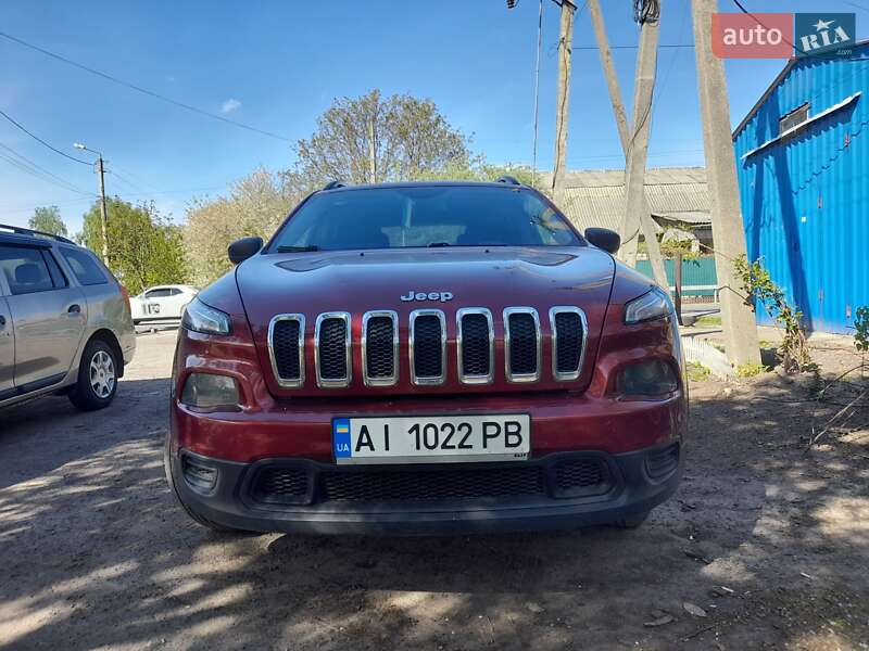 Jeep Cherokee (2015)