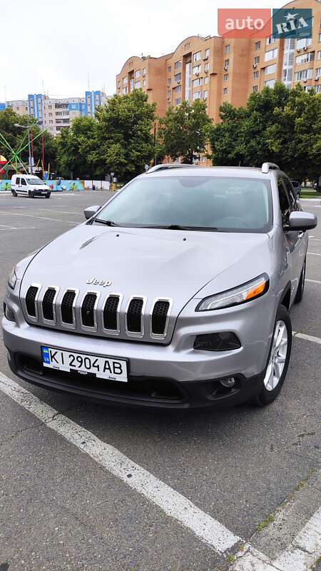 Jeep Cherokee (2017)