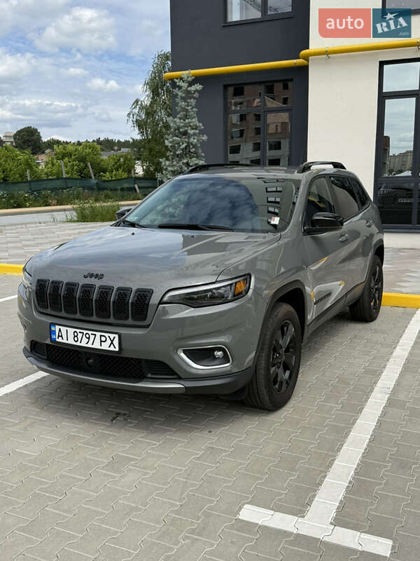 Jeep Cherokee (2022)
