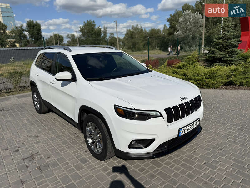 Jeep Cherokee (2019)