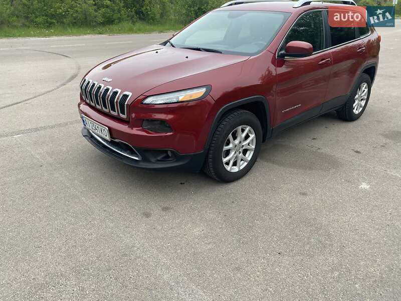 Jeep Cherokee (2016)