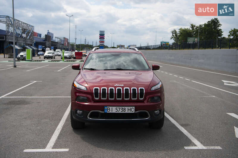 Jeep Cherokee (2016)