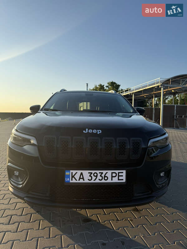 Jeep Cherokee (2019)