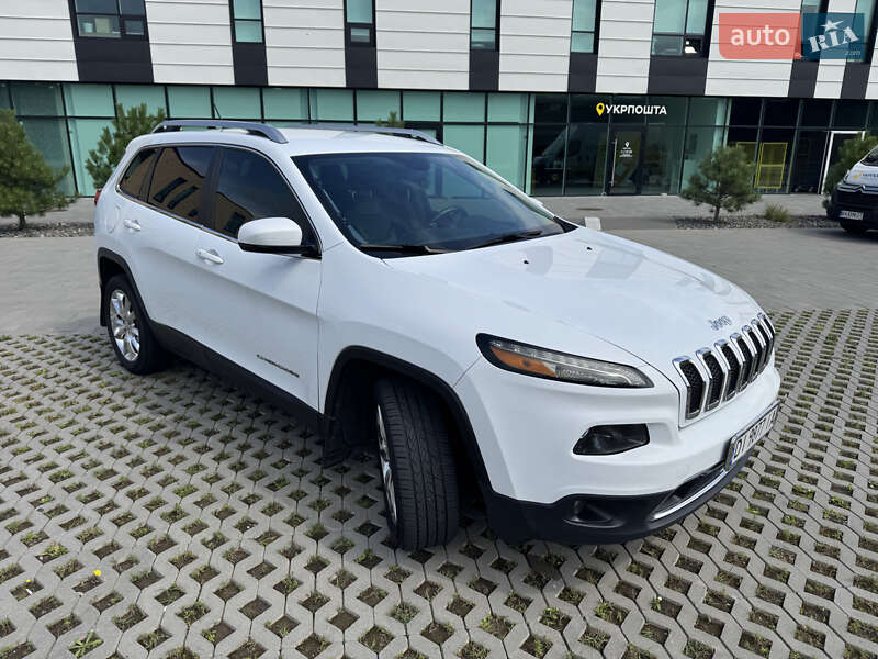 Jeep Cherokee (2014)