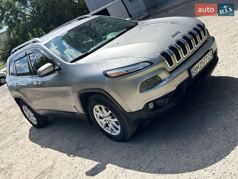 Jeep Cherokee (2014)
