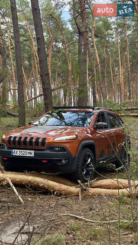Jeep Cherokee (2014)