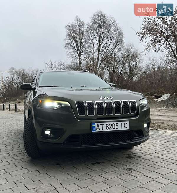 Jeep Cherokee (2018)