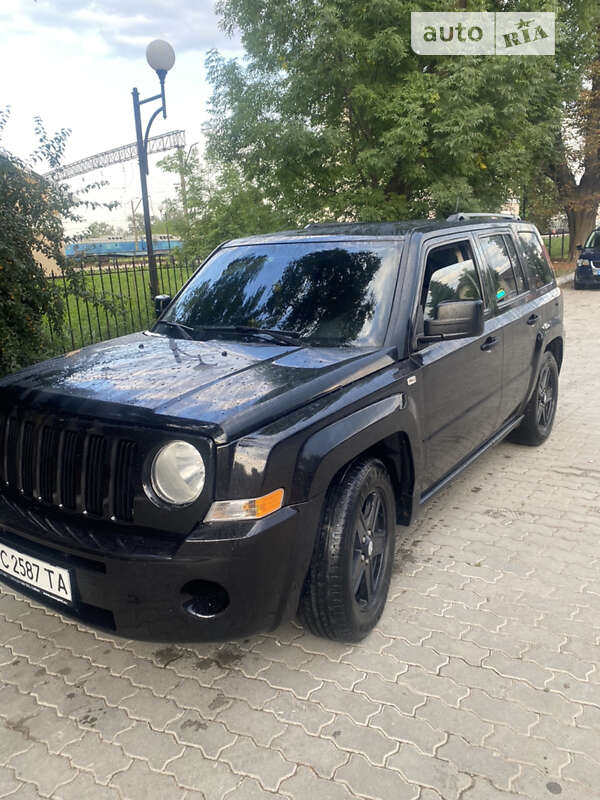 Jeep Patriot (2008)