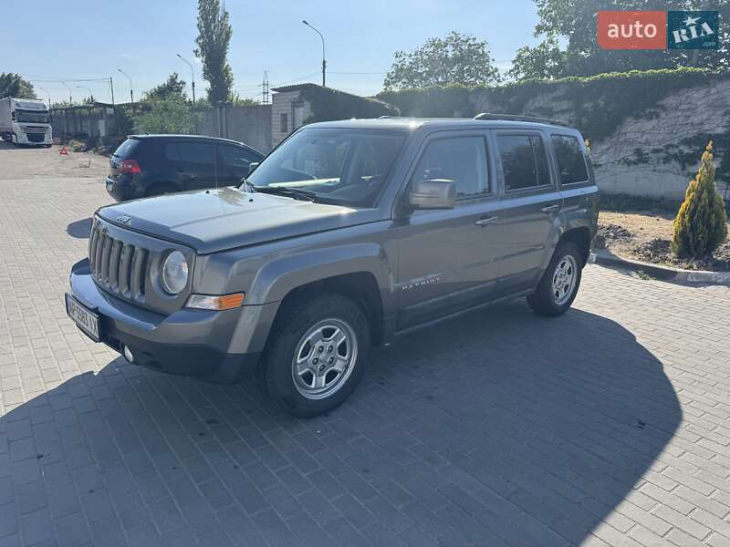Jeep Patriot (2011)