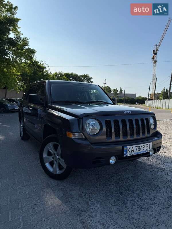 Jeep Patriot (2014)