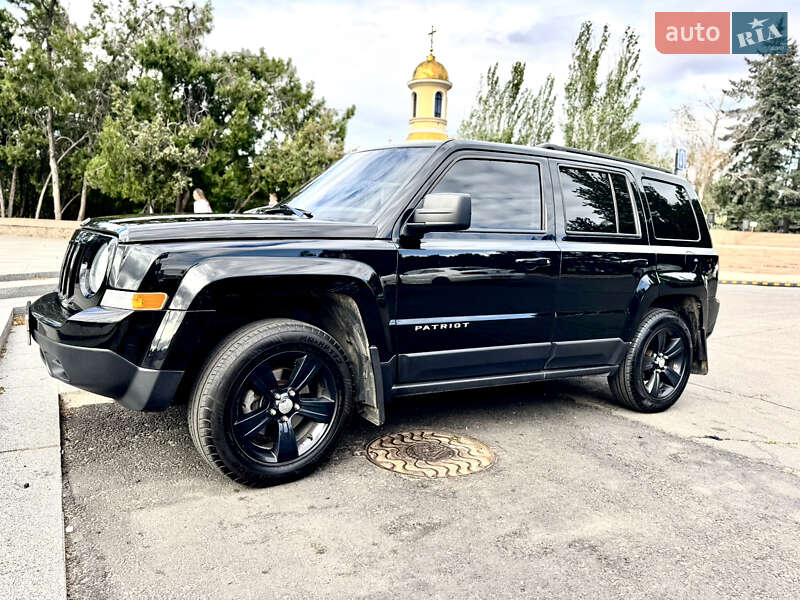 Jeep Patriot (2016)