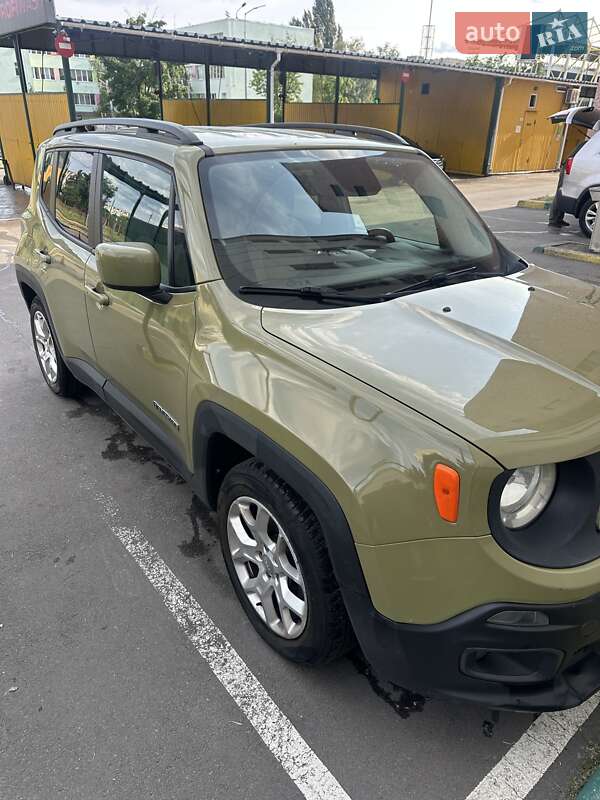 Jeep Renegade (2015)