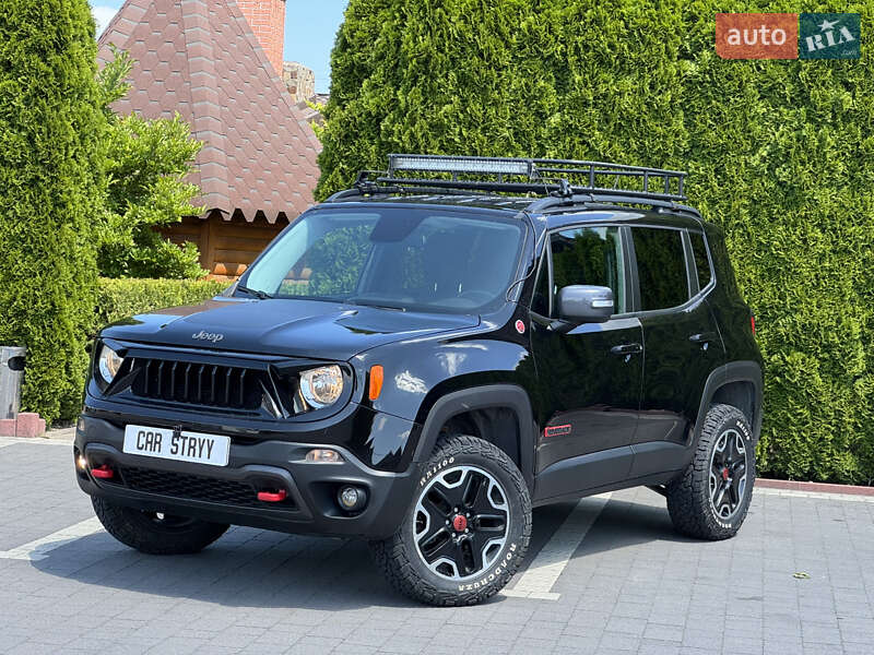 Jeep Renegade (2016)