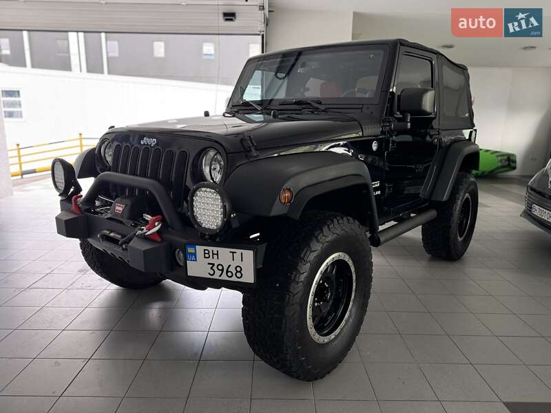 Jeep Wrangler (2013)
