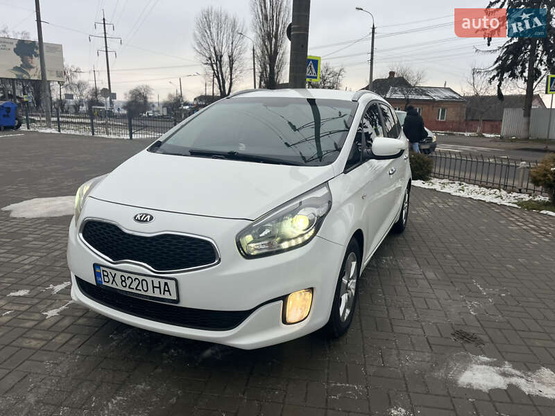 Kia Carens (2016)