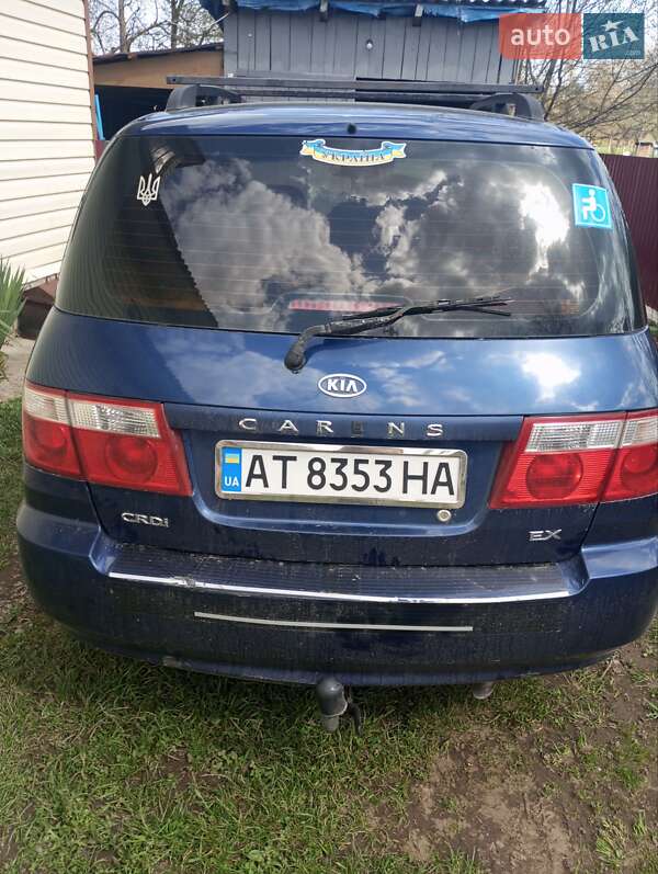 Kia Carens (2005)