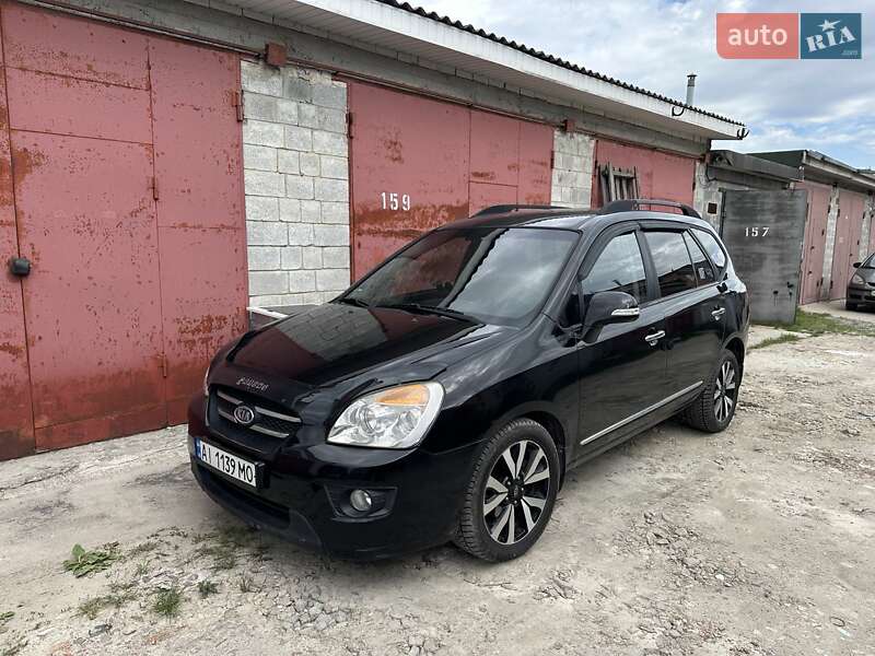 Kia Carens (2009)