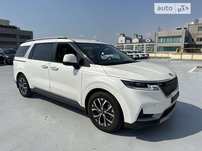 Kia Carnival (2020)