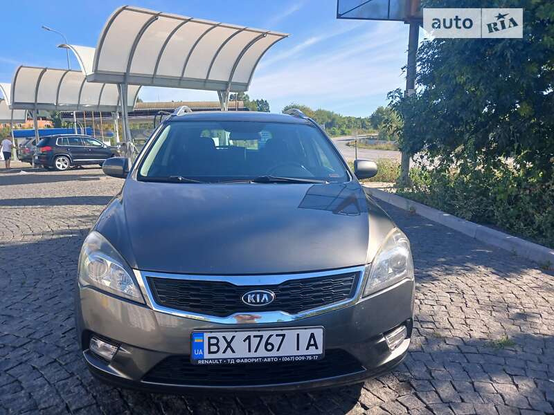 Kia Ceed (2009)