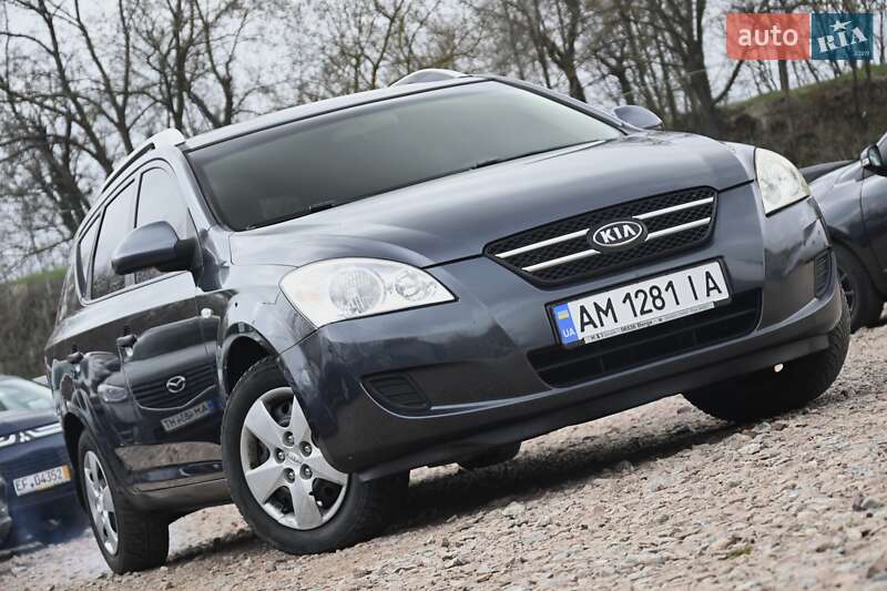 Kia Ceed (2008)
