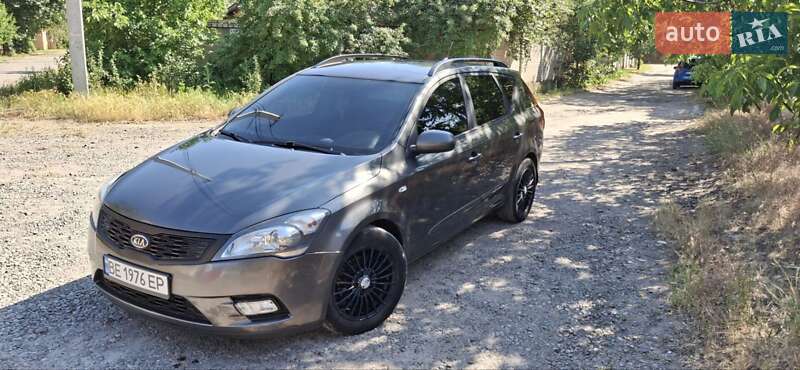 Kia Ceed (2009)