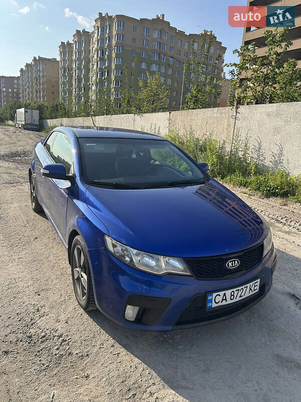 Kia Cerato koup (2010)