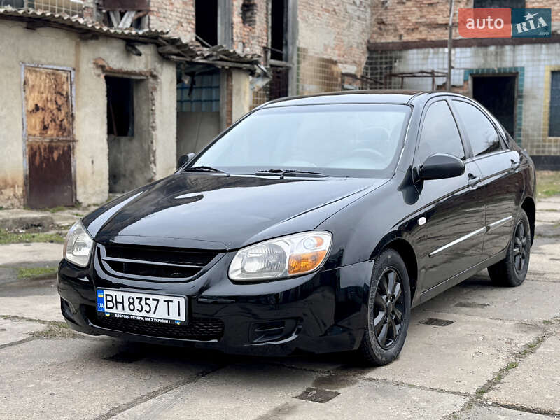 Kia Cerato (2007)