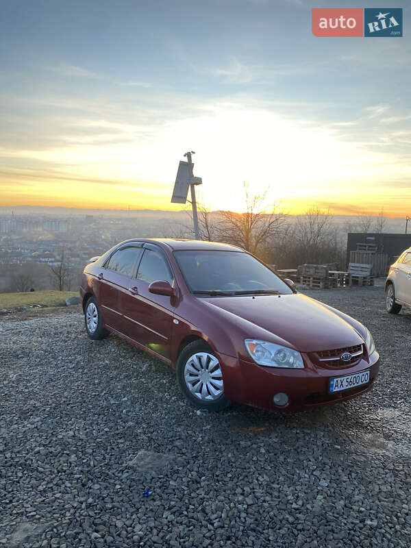 Kia Cerato (2006)