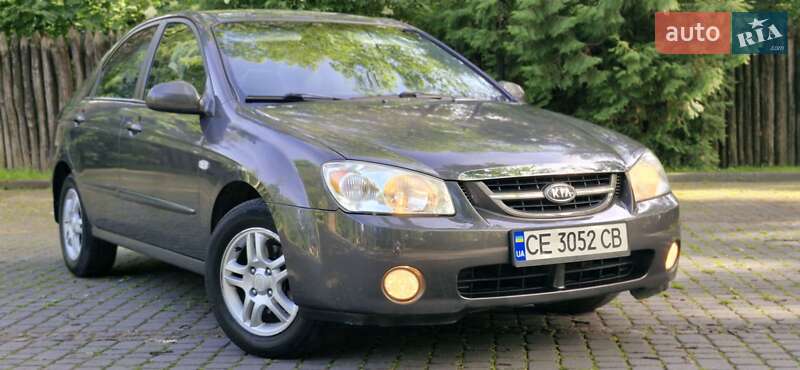 Kia Cerato (2006)