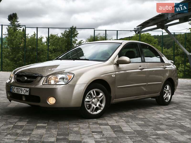 Kia Cerato (2006)