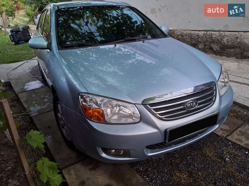 Kia Cerato (2008)