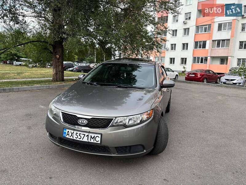 Kia Cerato (2011)