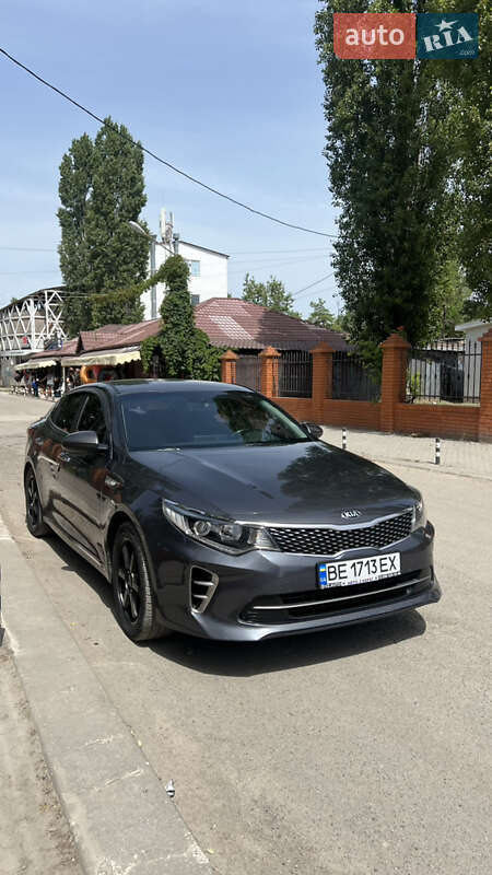 Kia K5 (2016)